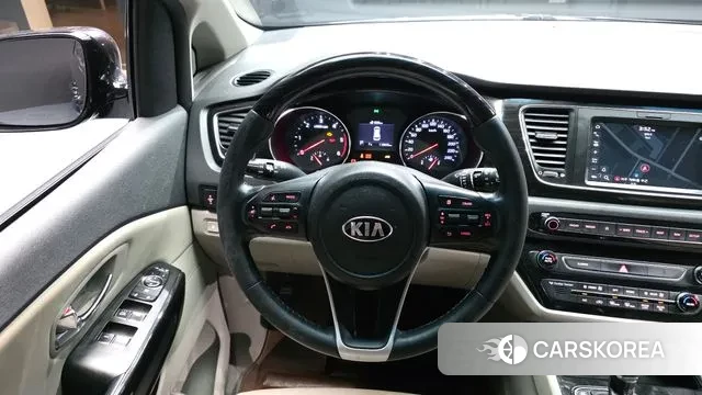 Kia The New Carnival 2018 Серый из Кореи, фото 4