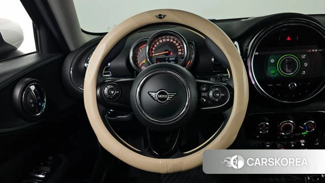 Mini Cooper Clubman 2021 Черный из Кореи, фото 4