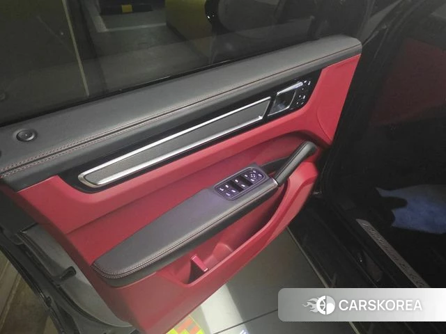Porsche Cayenne (PO536) 2023 Черный из Кореи, фото 4