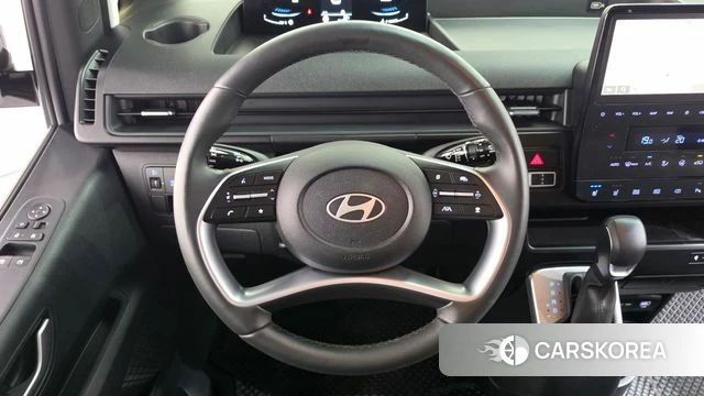 Hyundai Staria 2025 Белый из Кореи, фото 4