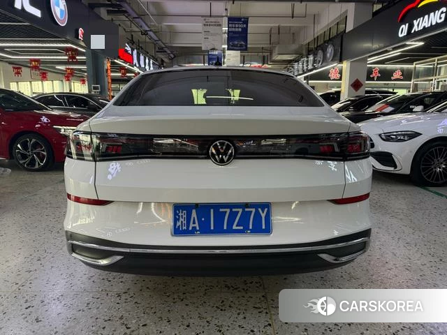 Volkswagen Lamando 2023 Белый из Китая, фото 4