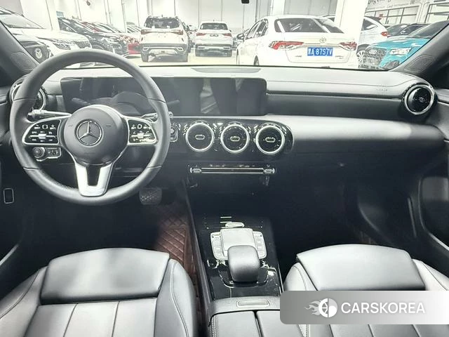 Mercedes-Benz A-Class 2021 Белый из Китая, фото 4