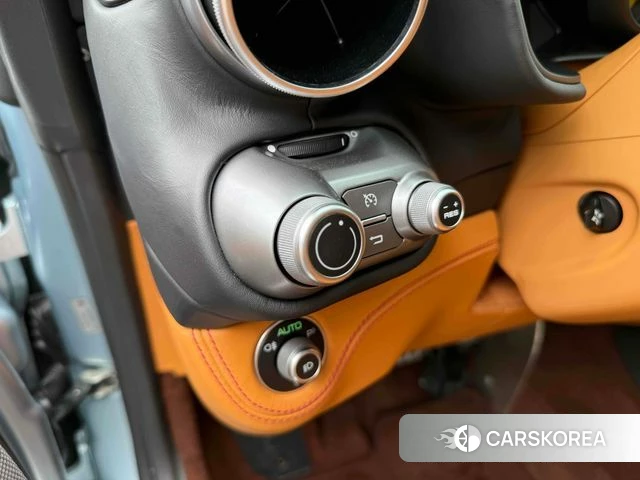 Ferrari Portofino 2018 Серебряный из Кореи, фото 4