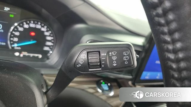 Ford Explorer 6th Generation 2021 Белый из Кореи, фото 4