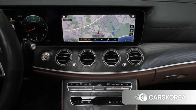 Mercedes-Benz E-Class W213 2022 Черный из Кореи, фото 4