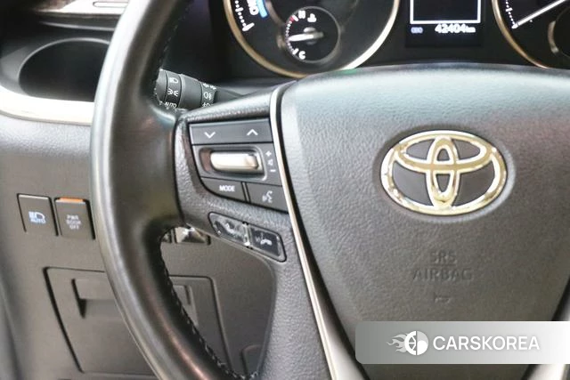 Toyota Vellfire 2021 Белый из Китая, фото 4