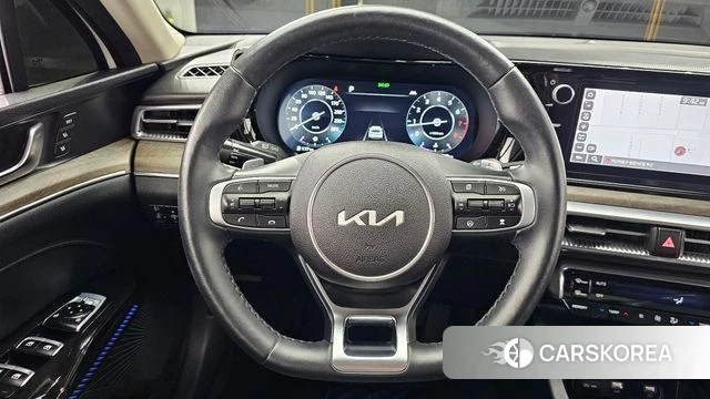 Kia K5 3rd generation 2023 Белый из Кореи, фото 4