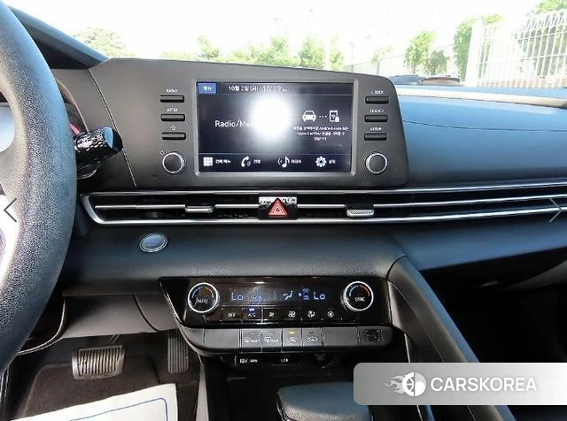 Hyundai The New Avante (CN7) 2023 Белый из Кореи, фото 4