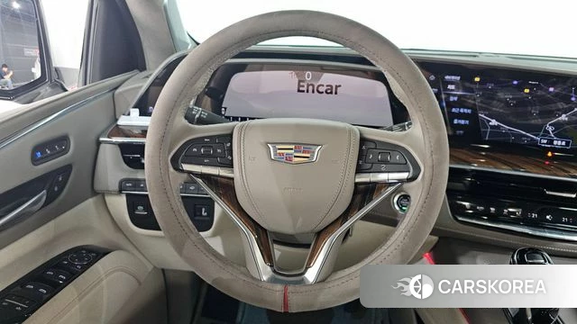 Cadillac Escalade 5th Generation 2023 Белый из Кореи, фото 4