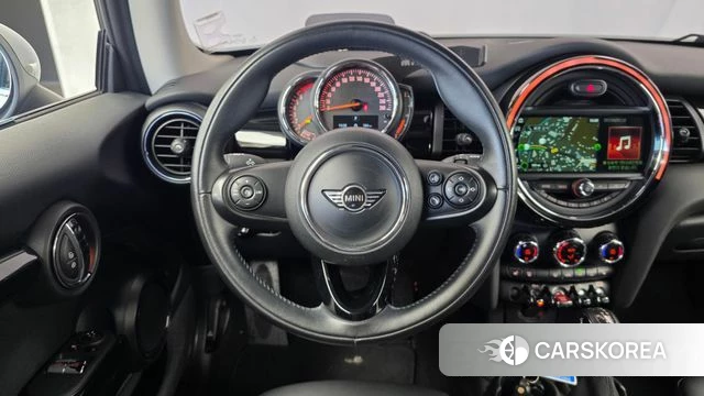 Mini Cooper 2019 Зеленый из Кореи, фото 4