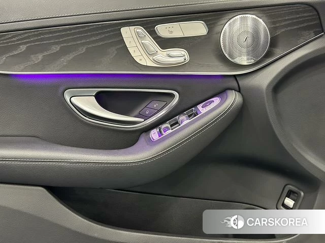 Mercedes-Benz C-class 2021 Белый из Китая, фото 4
