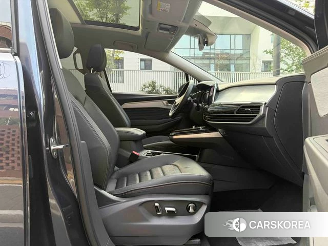Volkswagen Talagon 2022 Синий из Китая, фото 4