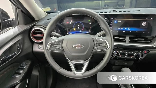 Chevrolet (GM Daewoo) Trax Crossover 2024 Черный из Кореи, фото 4