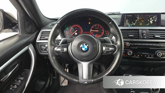 BMW 3 Series (F30) 2018 Белый из Кореи, фото 4