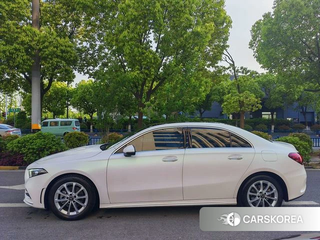 Mercedes-Benz A-Class 2021 Белый из Китая, фото 4
