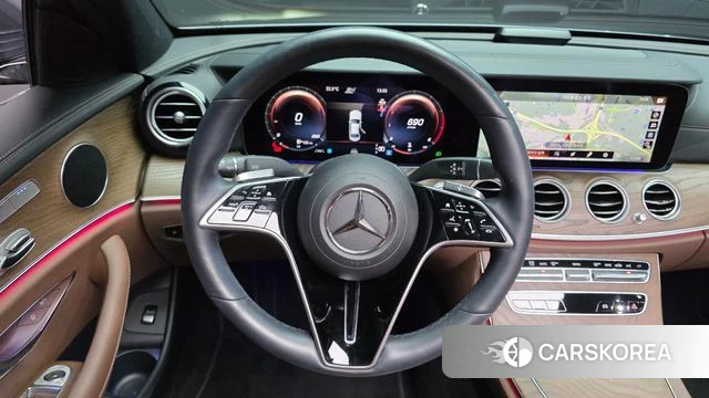 Mercedes-Benz E-Class W213 2022 Серый из Кореи, фото 4