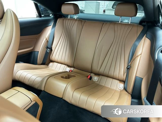 Mercedes-Benz E-Class 2022 Зеленый из Китая, фото 4