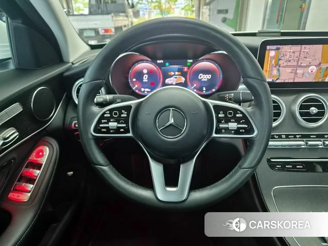 Mercedes-Benz C-Class W205 2021 Белый из Кореи, фото 4