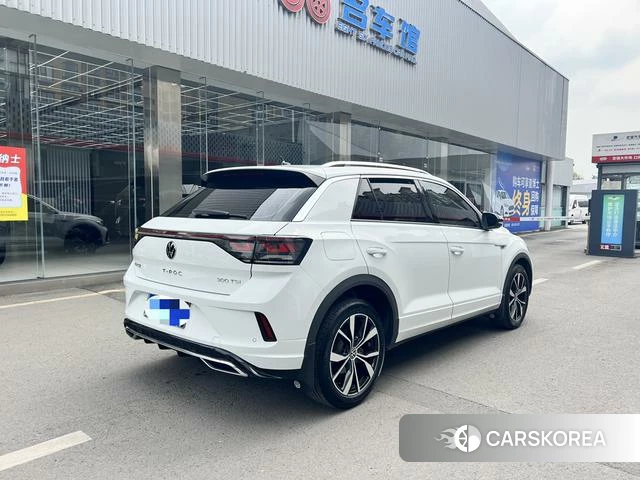 Volkswagen T-Roc 2024 Белый из Китая, фото 4
