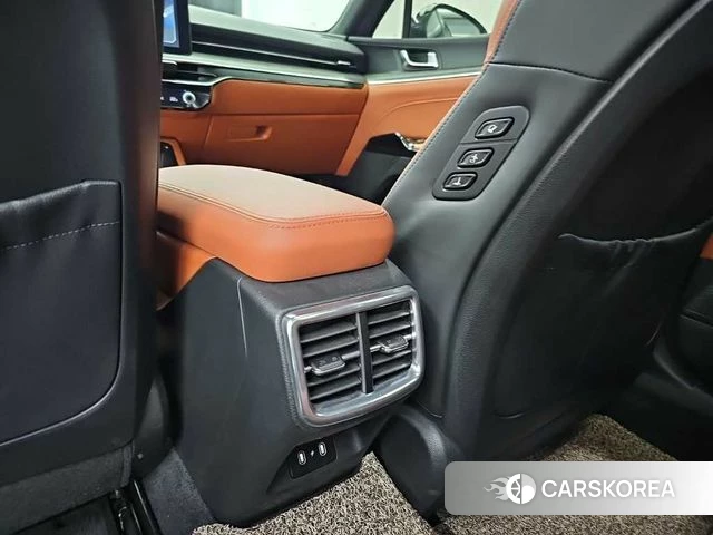 Kia The New K5 3rd generation 2023 Черный из Кореи, фото 4