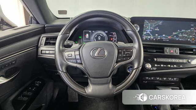 Lexus ES300h 7th generation 2021 Серебристо-серый из Кореи, фото 4