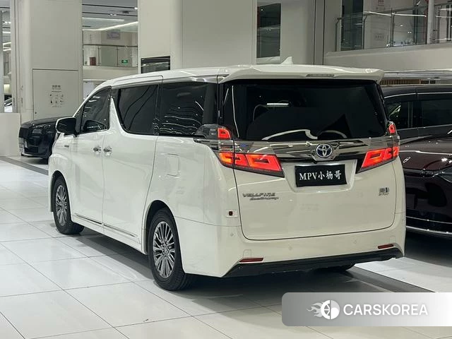 Toyota Vellfire 2021 Белый из Китая, фото 4