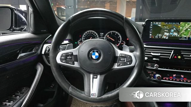 BMW 5 Series (G30) 2018 Черный из Кореи, фото 4