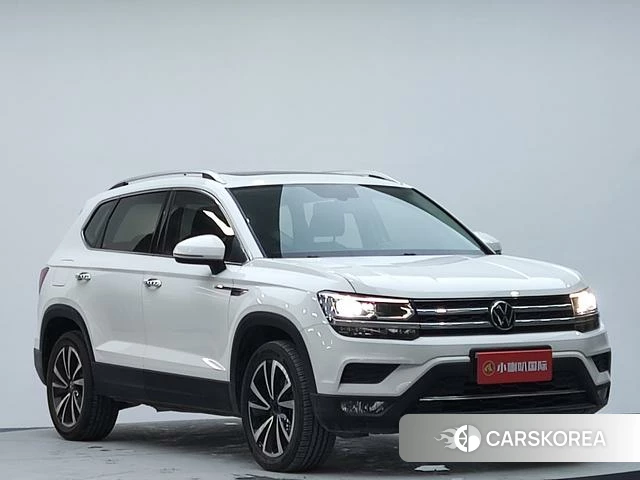 Volkswagen Tharu 2021 Белый из Китая, фото 4