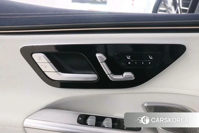 Mercedes-Benz EQE 2024 Серебристо-серый из Китая, фото 4