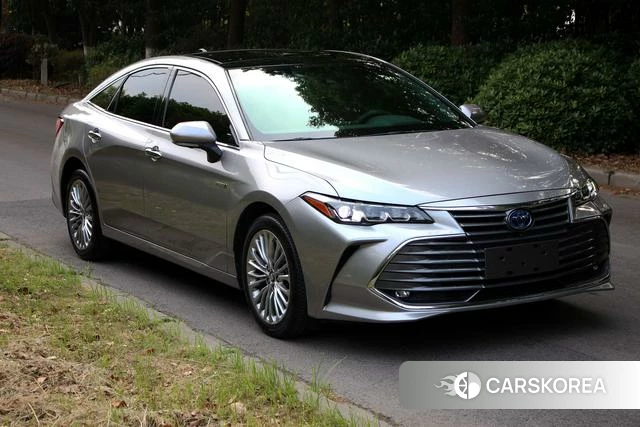 Toyota Avalon 2021 Серебристо-серый из Китая, фото 4