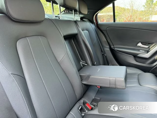 Mercedes-Benz A-Class 2021 Красный из Китая, фото 4