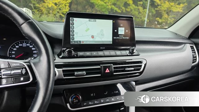 Kia Seltos 2021 Белый из Кореи, фото 4