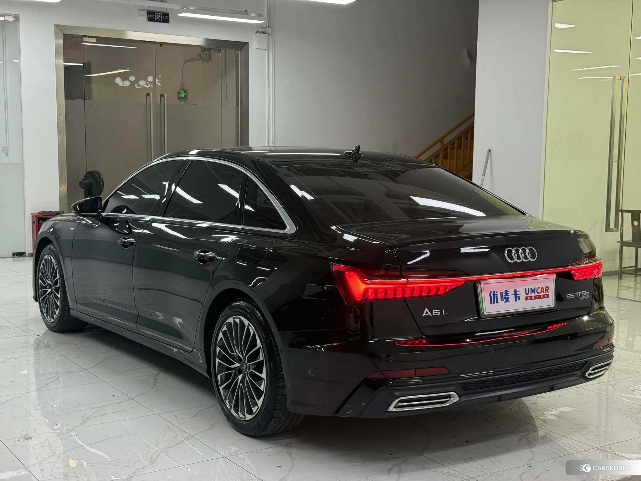 Audi A6L 2022 Черный из Китая, фото 4