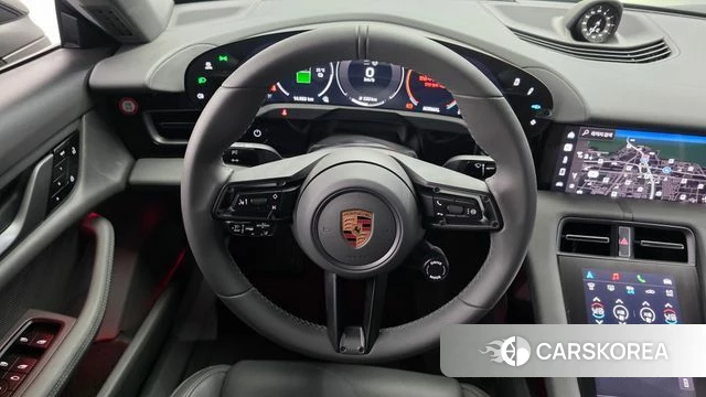Porsche Taycan id 4980023 из Кореи 4