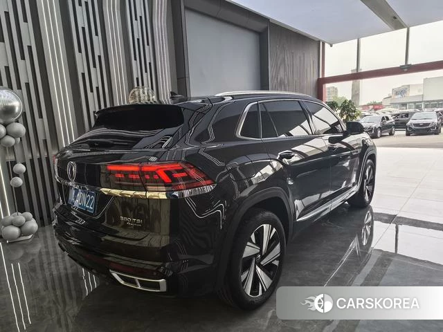 Volkswagen Teramont 2022 Черный из Китая, фото 4