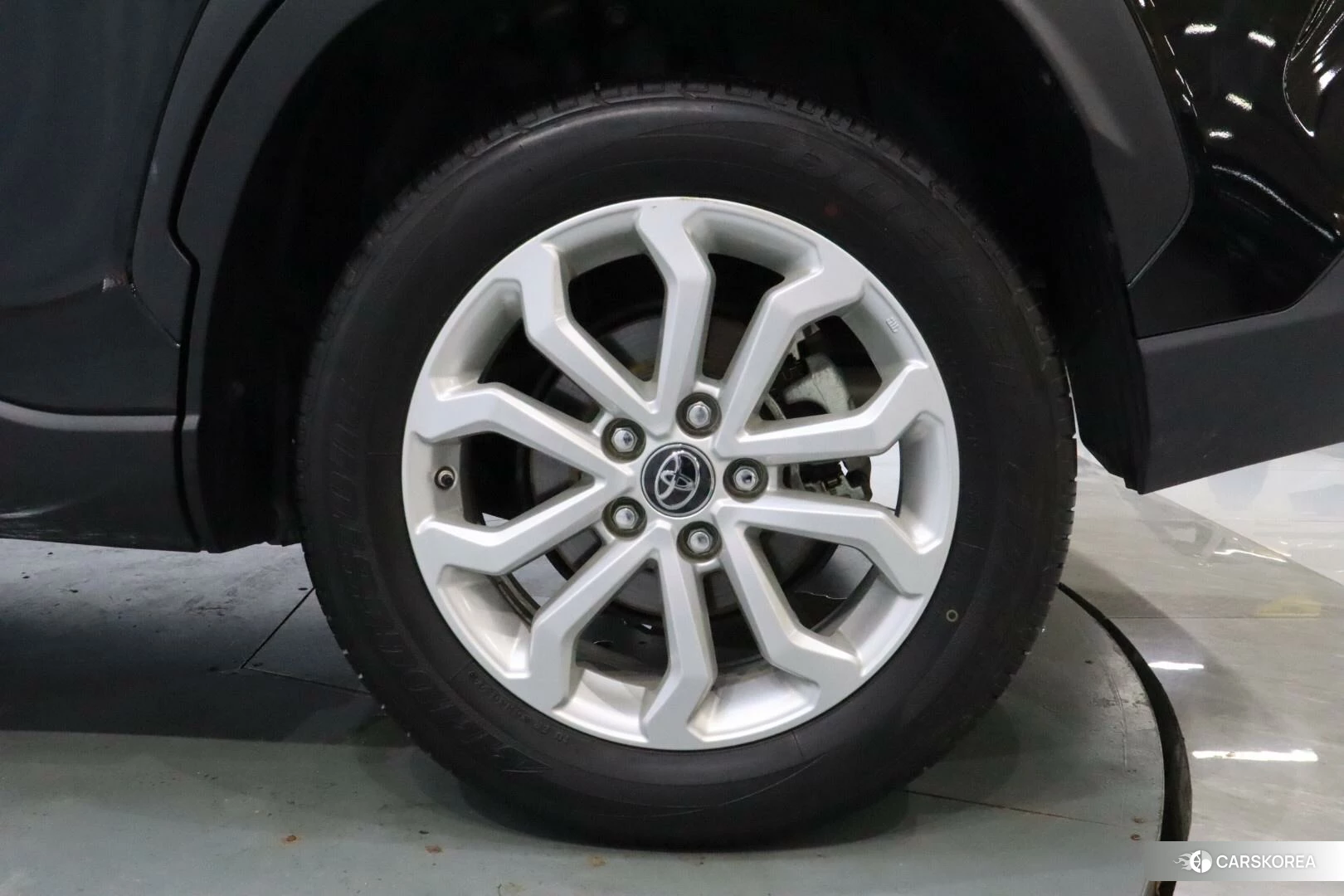 Toyota Frontlander 2023 Черный из Китая, фото 4