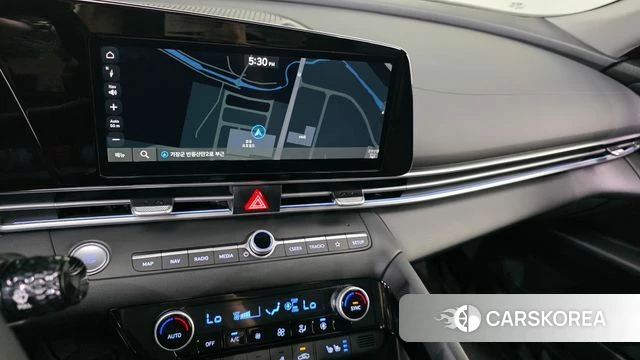 Hyundai The New Avante (CN7) 2025 Серебристо-серый из Кореи, фото 4