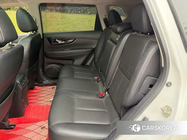 Nissan X-Trail 2023 Белый из Китая, фото 4