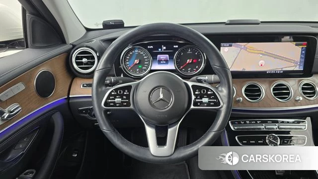 Mercedes-Benz E-Class W213 2019 Белый из Кореи, фото 4