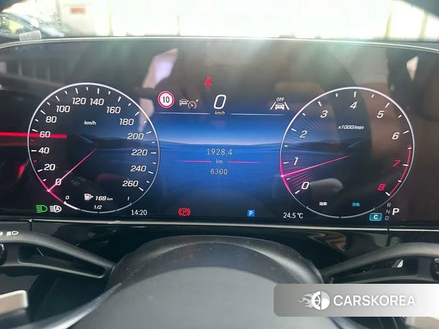 Mercedes-Benz E-Class 2024 Черный из Китая, фото 4