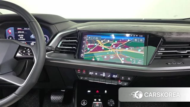Audi Q4 e-Tron (F4) 2025 Белый из Кореи, фото 4