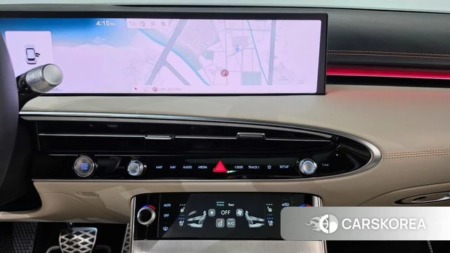 Genesis GV70 2024 Белый из Кореи, фото 4