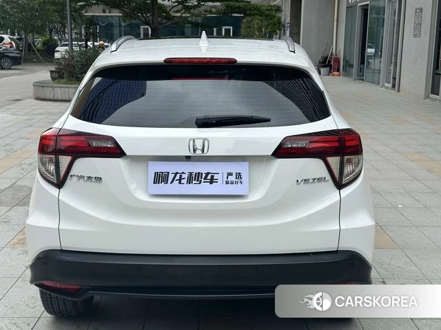 Honda Vezel 2021 Белый из Китая, фото 4