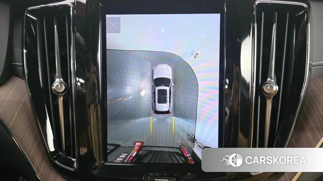 Volvo XC60 second Generation 2022 Белый из Кореи, фото 4