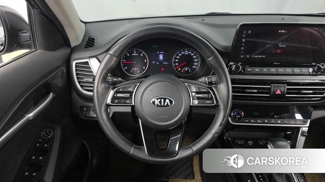 Kia Seltos 2021 Серый из Кореи, фото 4