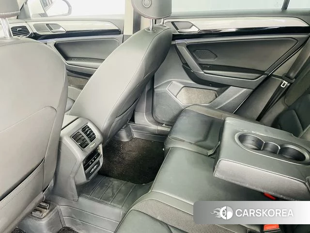 Volkswagen Tayron 2020 Белый из Китая, фото 4