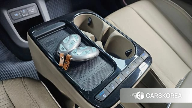 Hyundai The New Ionic 5 2024 Серебряный из Кореи, фото 4