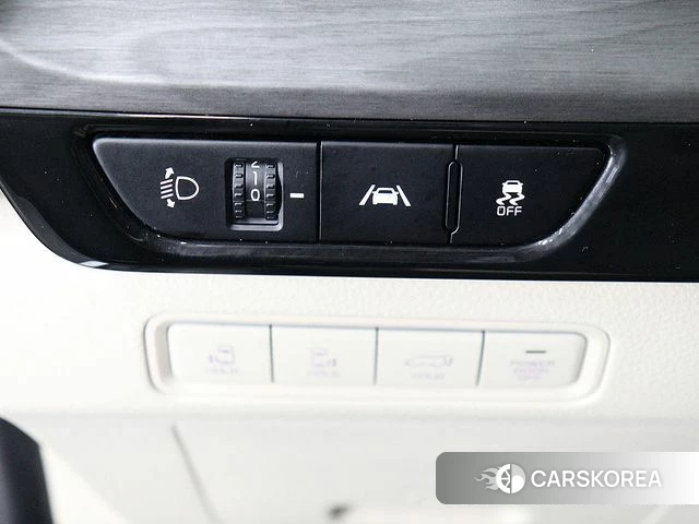 Kia Carnival 4th generation 2021 Черный из Кореи, фото 4