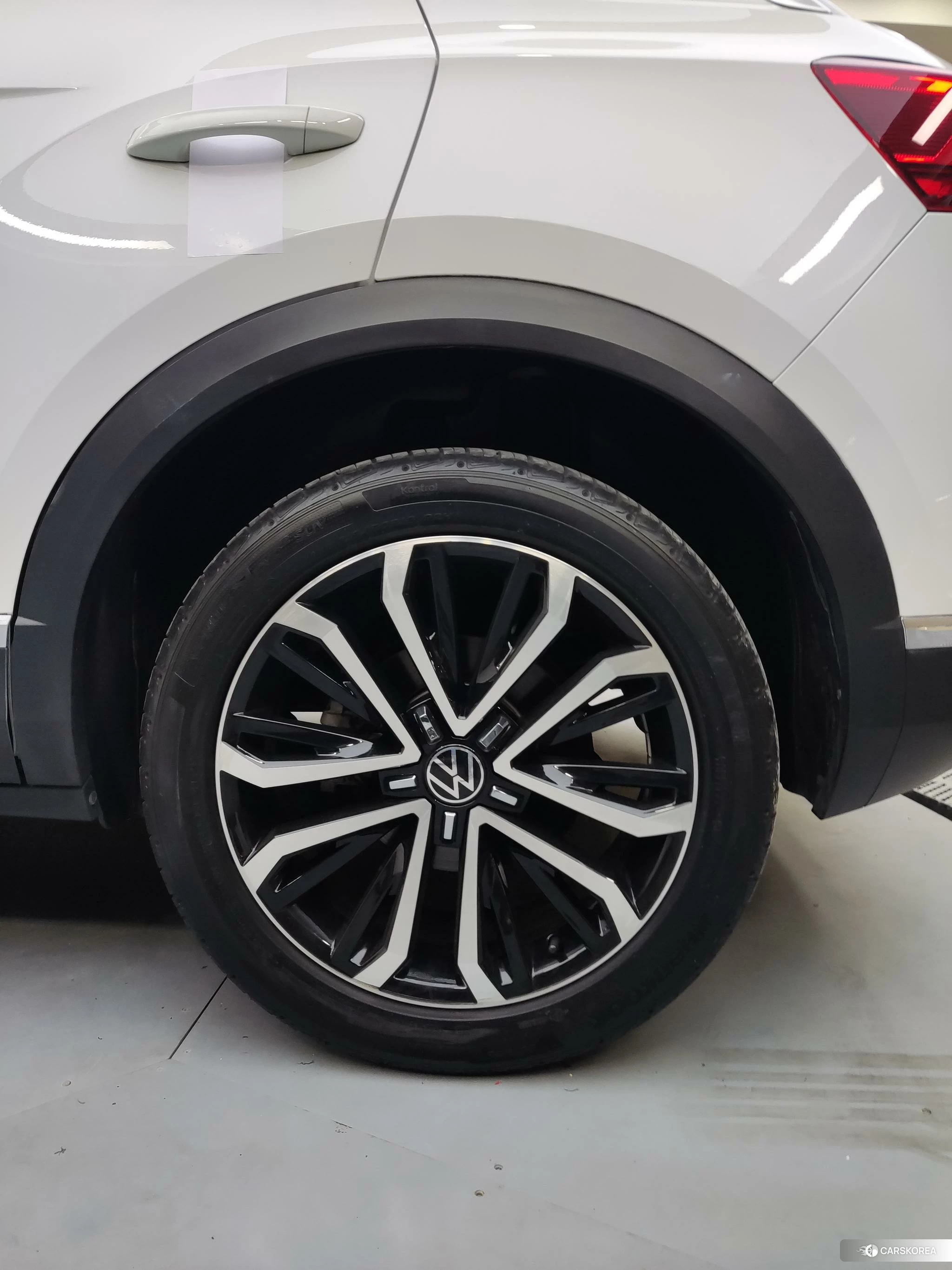Volkswagen T-Roc 2021 Белый из Китая, фото 4