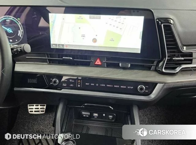 Kia Sportage 5th Generation Hybrid 2023 Белый из Кореи, фото 4